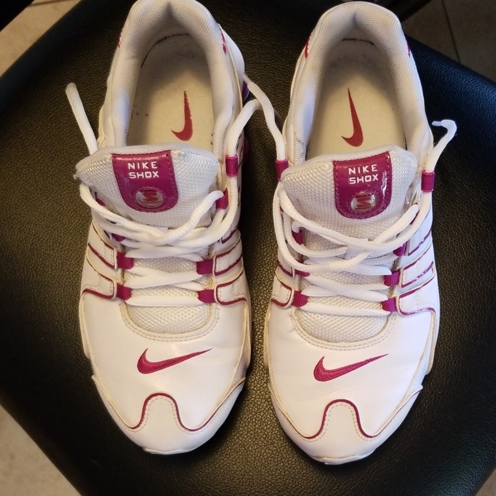 Nike Shox Wms Size 8